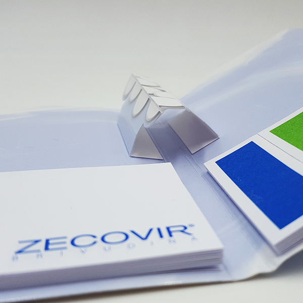 Memotack pop-up con segnapagina in carta personalizzate, dettaglio