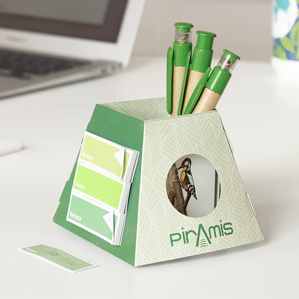 Multifunction bespoke gadget "Piramis": bespoke memo-pad, index flags and pen holder. Customized with the corporate image
